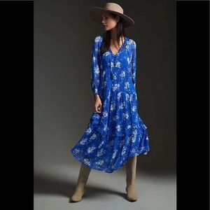 the marais printed chiffon maxi dress brand new with tag. Size xxs